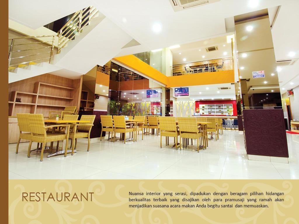 Borneo Hotel Pontianak Exterior foto