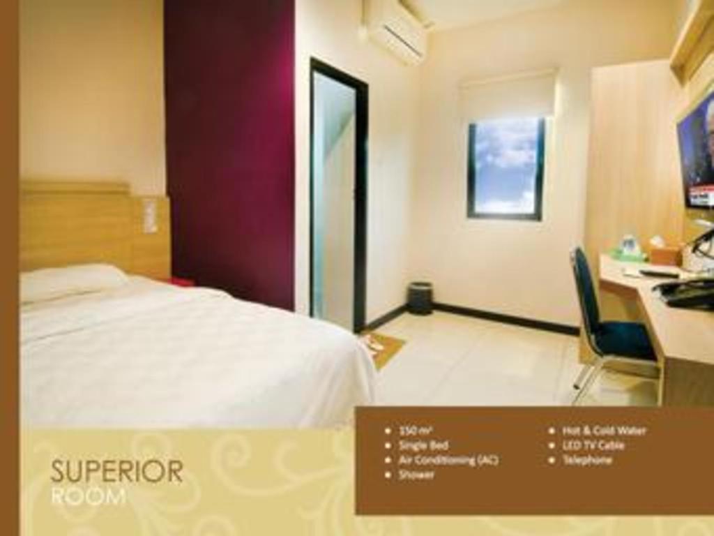 Borneo Hotel Pontianak Exterior foto